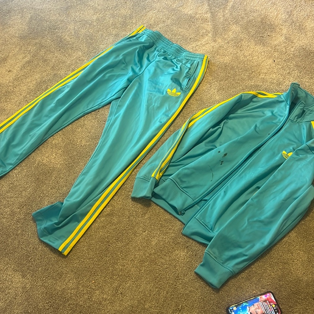 Adidas sweatsuit